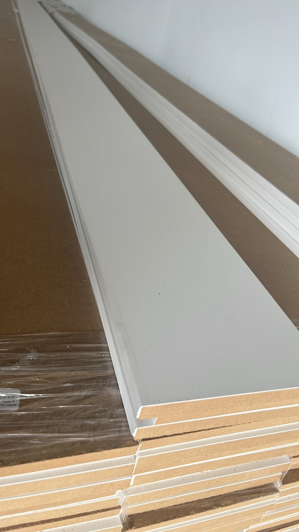 BASEBOARD MDF  4 1X2''