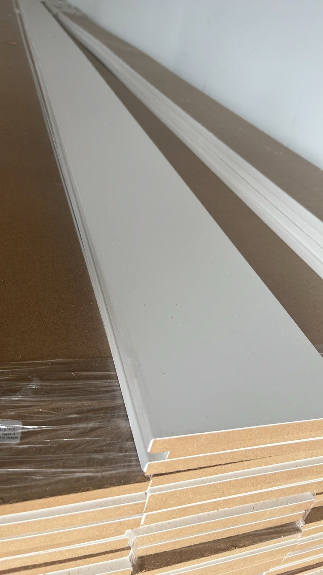 BASEBOARD MDF  4 1X2''
