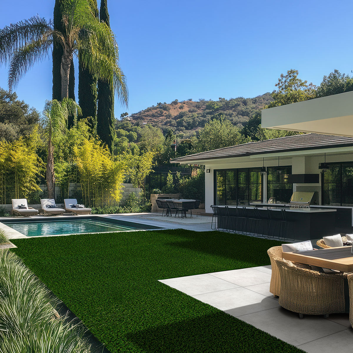 Evergrass® Viridian Green Turf 76OZ